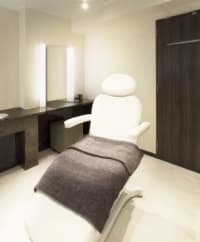クリニックの施術ルーム